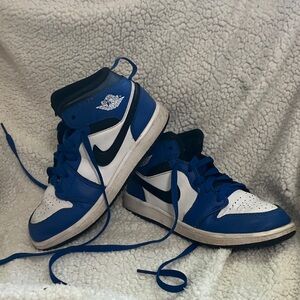 Jordan Kids Sneakers in Blue and White